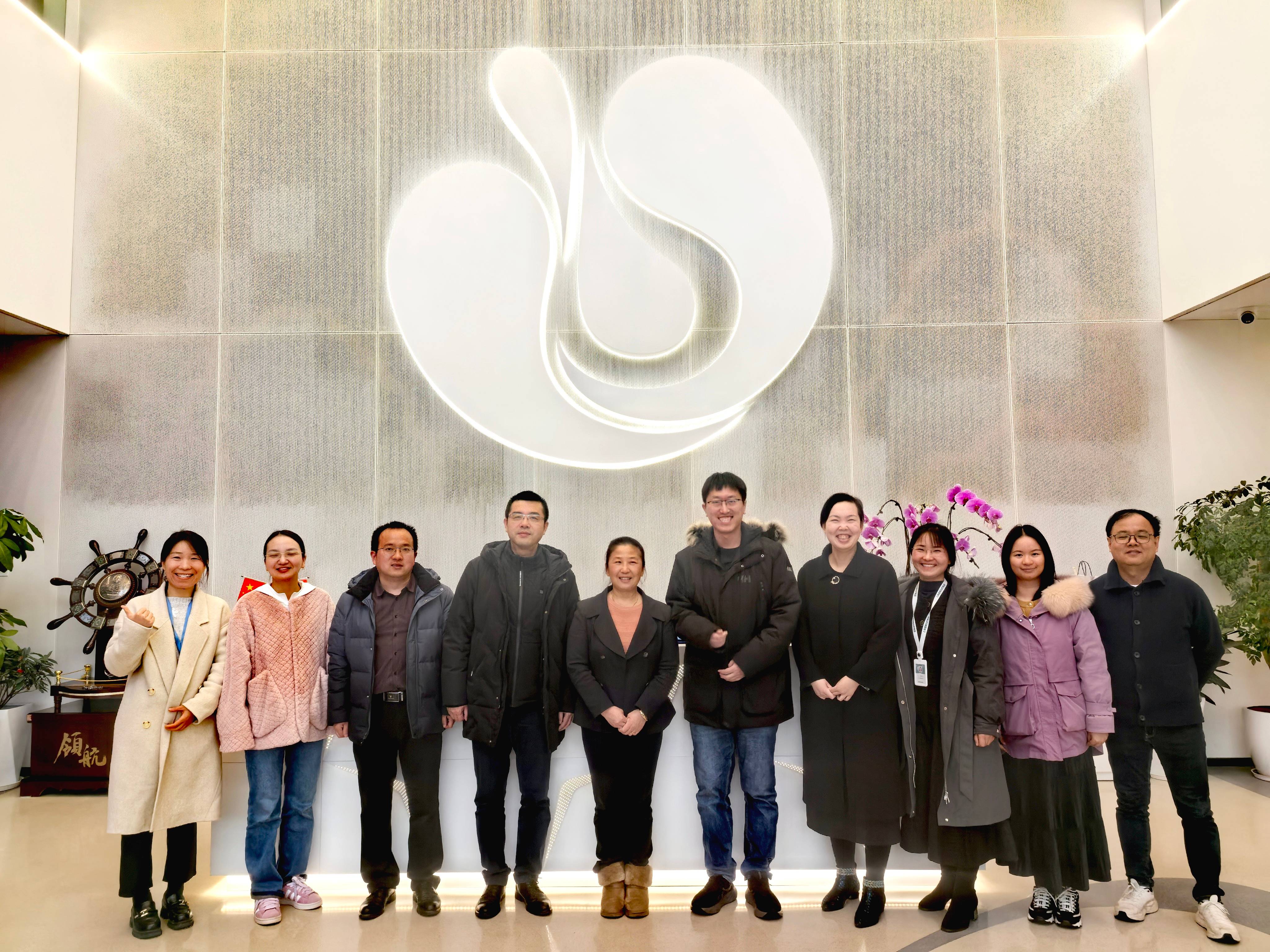 富芯医疗携手上海交大医学院殷堃教授拜访上海细胞治疗集团